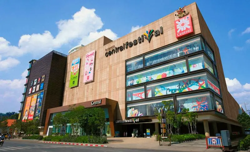 Outlet pattaya. Кинотеатр Central Festival Pattaya. Централ фестиваль Паттайя скутер. Central Festival Pattaya Панама. Фестиваль Паттайя магазин.