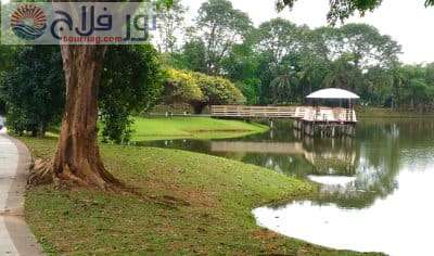 حدائق بحيرة سيبرجايا معالم بوتراجايا ماليزيا